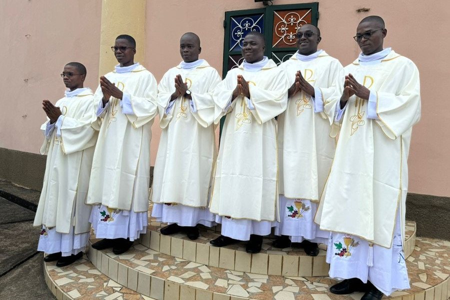 Costa D'Avorio: Ordinazioni diaconali nel Santuario “Notre Dame de la Garde” di Bonoua