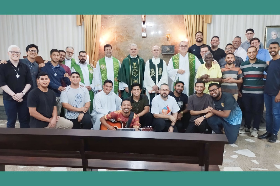 Brasile Nord: L' incontro dei religiosi di voti temporanei