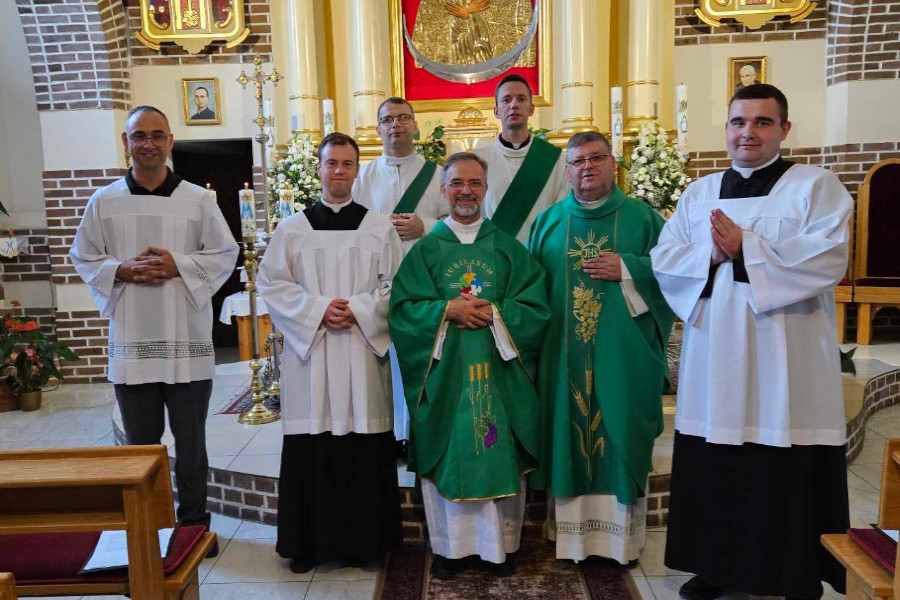 Polonia: Il ritiro spirituale Zduńska Wola e il rinnovo dei voti