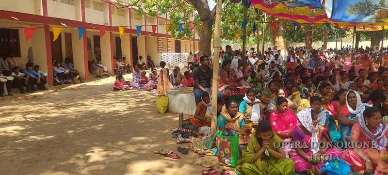 INDIA: L'ORDINAZIONE SACERDOTALE DI P. ARVIND XAXA -  23153