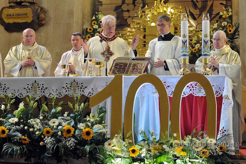 POLONIA: CELEBRATI I 100 ANNI DI PRESENZA ORIONINA -  23180
