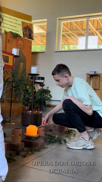 UCRAINA: A L'VIV, GIOVANI ORIONINI IN CAMMINO -  23242