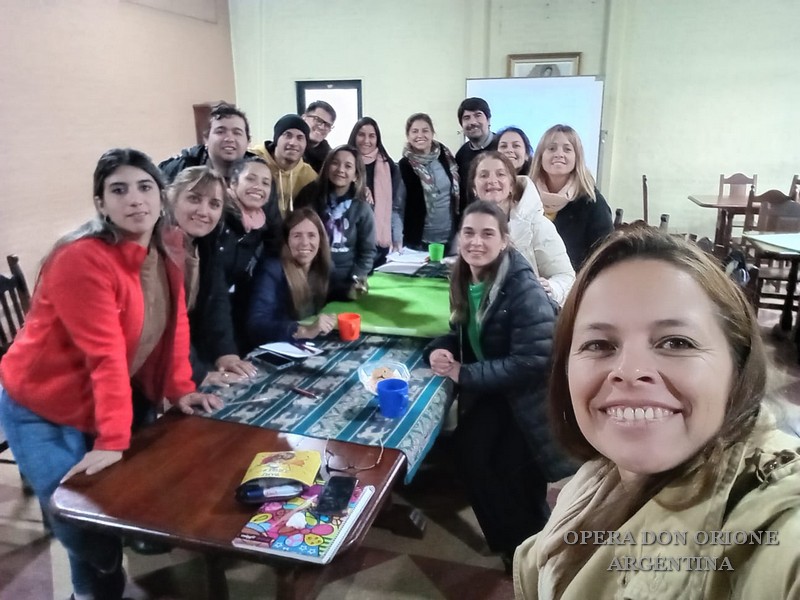 ARGENTINA: L'INCONTRO DEL SEGRETARIATO EDUCATIVO -  23253