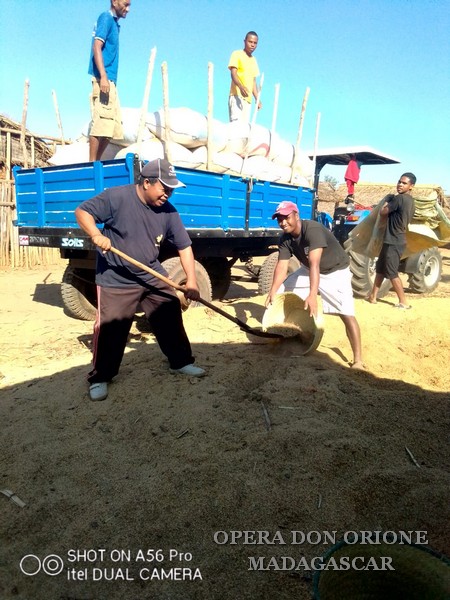 MADAGASCAR: I PRIMI FRUTTI DELLA COMUNITÀ DI BEROBOKA -  23339