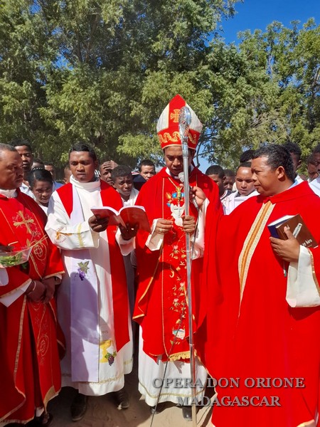 MADAGASCAR: I PRIMI FRUTTI DELLA COMUNITÀ DI BEROBOKA -  23340