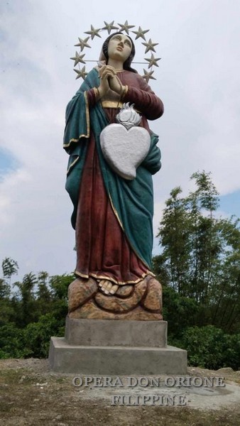FILIPPINE: AFFIDATO A MARIA IL CENTRO PASTORALE DI MAYAO SILANGAN -  23425