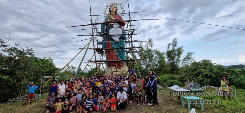 FILIPPINE: AFFIDATO A MARIA IL CENTRO PASTORALE DI MAYAO SILANGAN -  23427