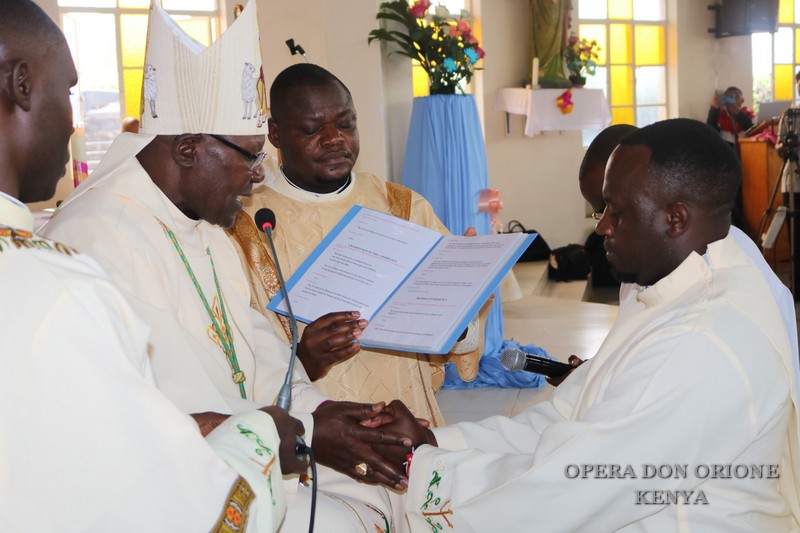Kenya: Terminata la Visita Canonica Generale -  23746
