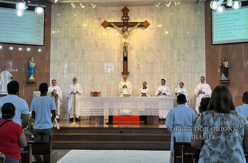 I voti perpetui dei religiosi delle due Province del Brasile -  23768