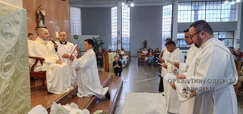 I voti perpetui dei religiosi delle due Province del Brasile -  23769