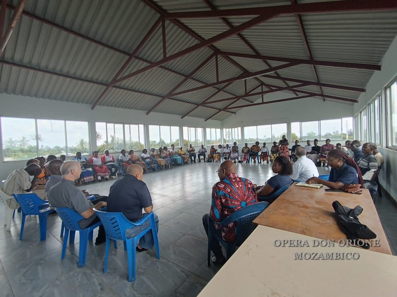 Visita Canonica Generale in Mozambico -  23822