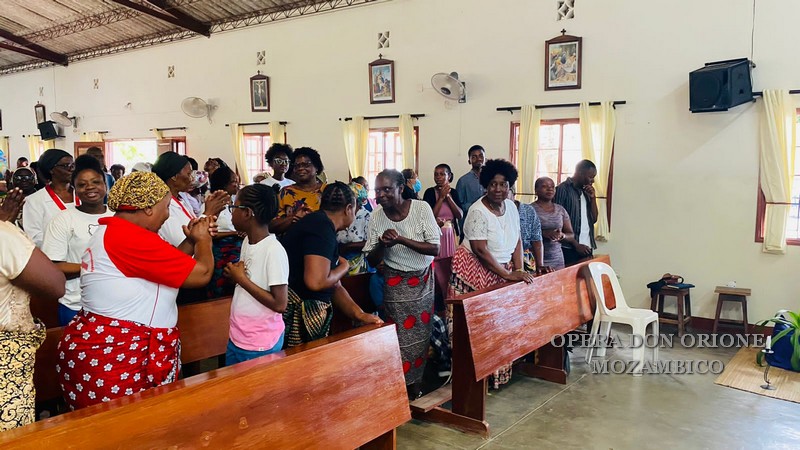 Visita Canonica Generale in Mozambico -  23825