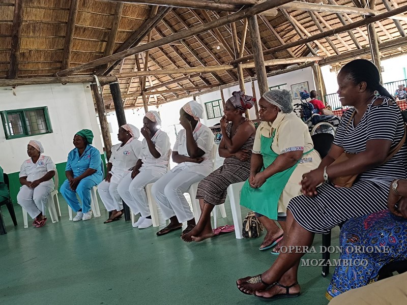 Visita Canonica Generale in Mozambico -  23829
