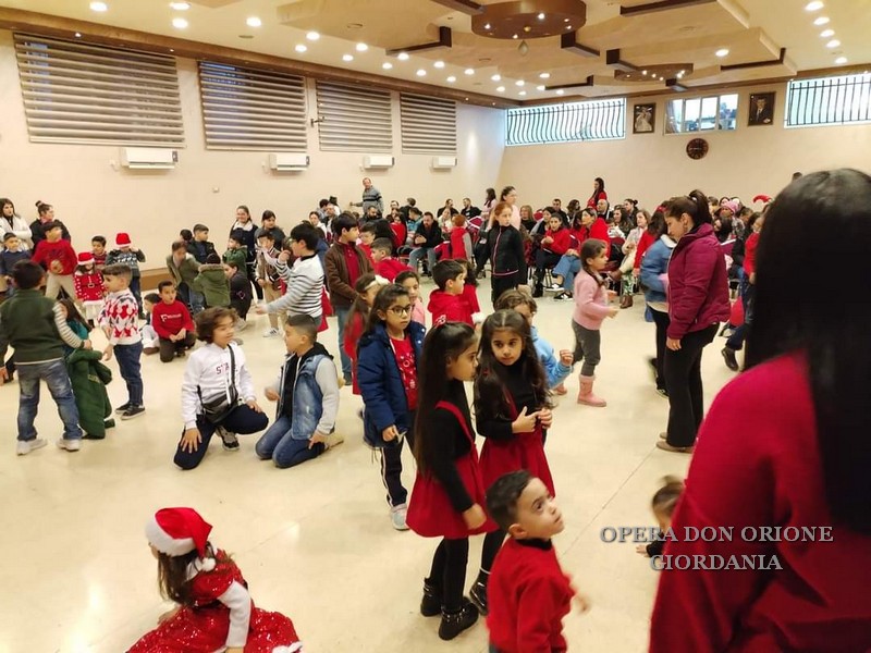 Giordania: La celebrazione del Natale con persone di culture diverse -  23889