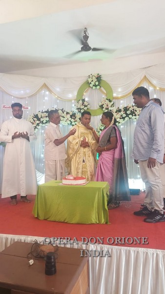India: L'ordinazione sacerdotale di P. John Daiston -  23930