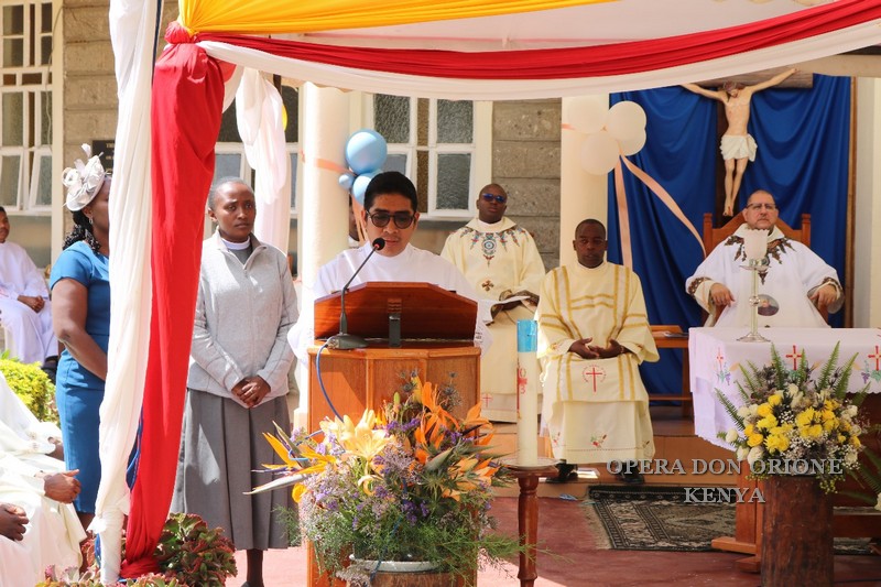 Kenya: A Nairobi la Professione perpetua di tre chierici  -  24098