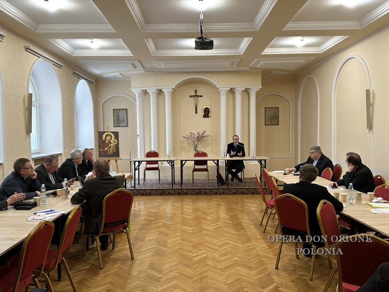 Polonia: A Zduńska Wola l'incontro dei Direttori e dei Parroci -  24296