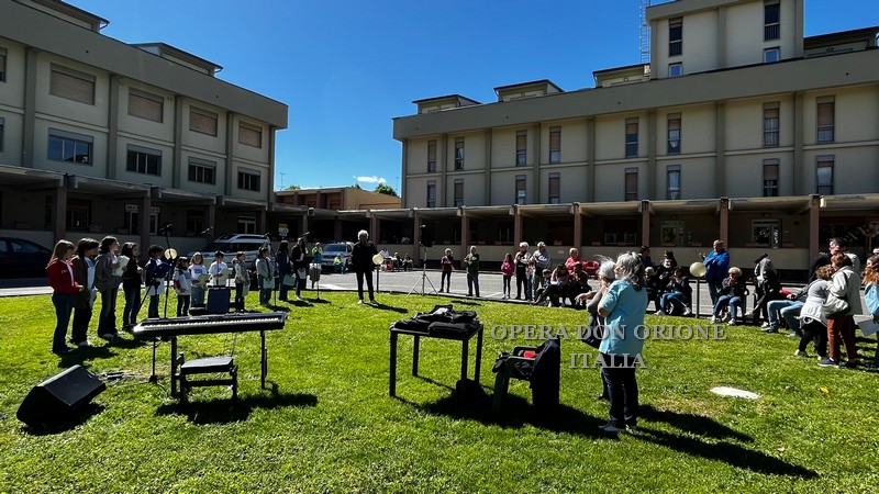 Tortona: Festeggiata al Mater Dei la “Primavera insieme”  -  24317