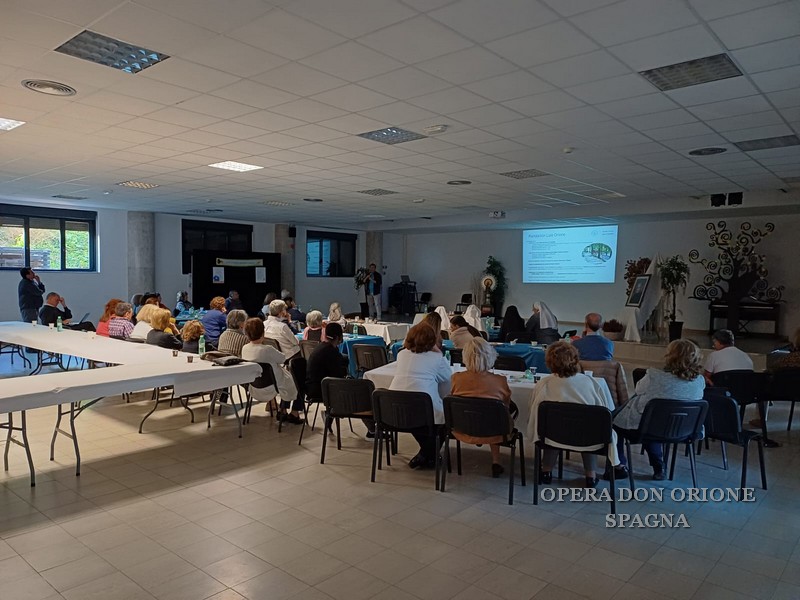 Spagna: Incontro della Famiglia Carismatica -  24325
