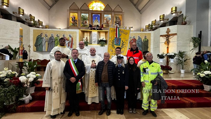 Foggia: “Maria, Madre in preghiera” -  24347