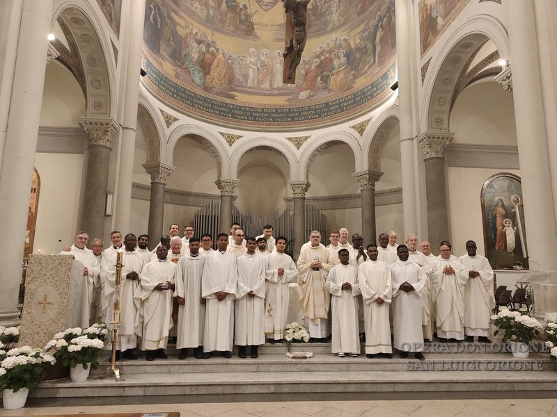 Mondo orionino in festa per San Luigi Orione -  24516