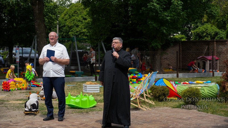 Polonia: La Giornata dei bambini e benedizione dell'Asilo Nido a Zdunska Wola -  24666