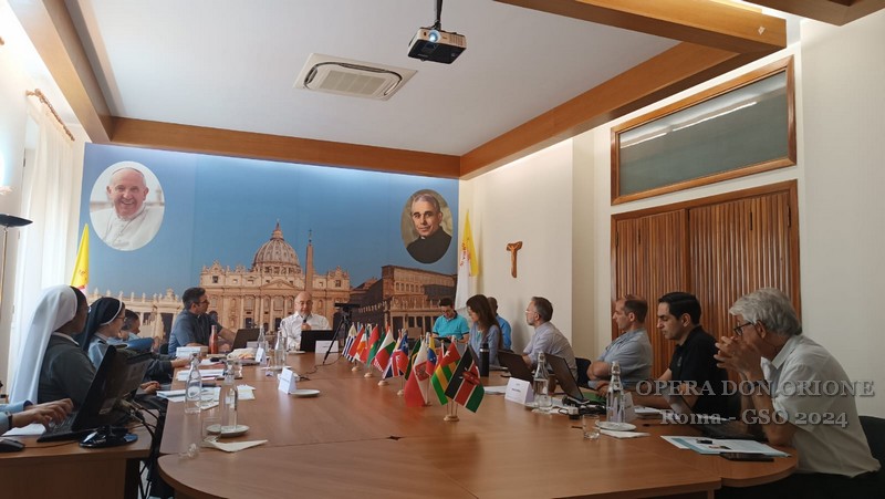 Roma: Iniziato il Convegno dei Gruppi Studi, “Per un nuovo modello di vita religiosa orionina” -  24684