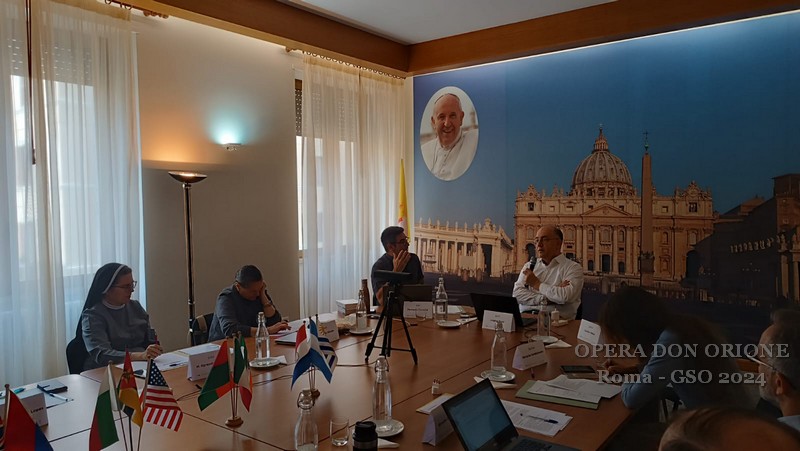 Roma: Iniziato il Convegno dei Gruppi Studi, “Per un nuovo modello di vita religiosa orionina” -  24688