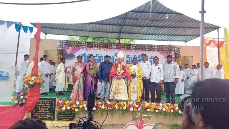 India: L'ordinazione sacerdotale del diacono Naveen Kumar Pamishetty -  24736