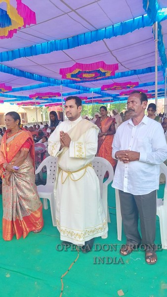 India: L'ordinazione sacerdotale del diacono Naveen Kumar Pamishetty -  24738