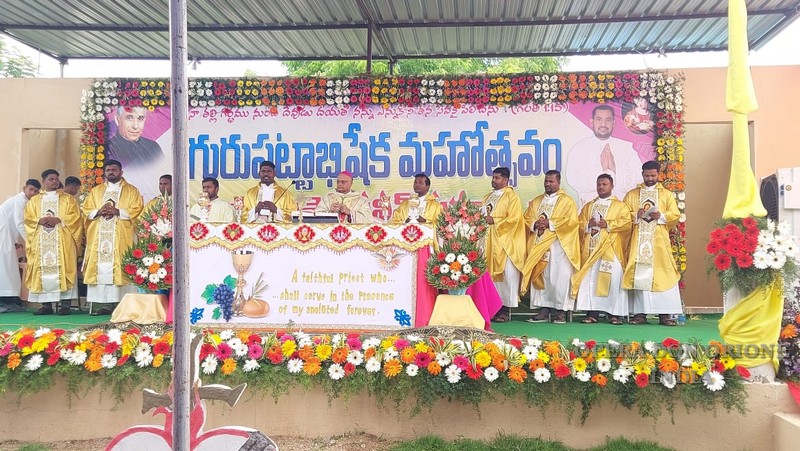 India: L'ordinazione sacerdotale del diacono Naveen Kumar Pamishetty -  24740