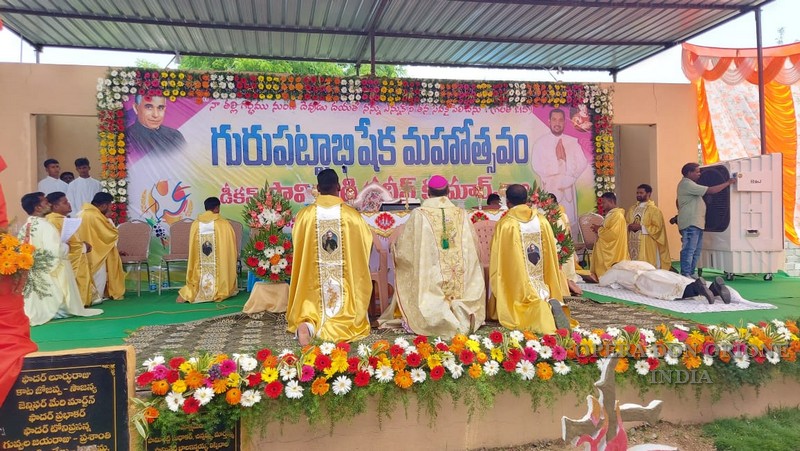 India: L'ordinazione sacerdotale del diacono Naveen Kumar Pamishetty -  24741
