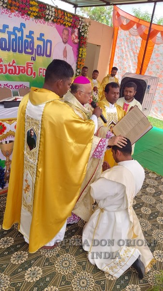 India: L'ordinazione sacerdotale del diacono Naveen Kumar Pamishetty -  24742