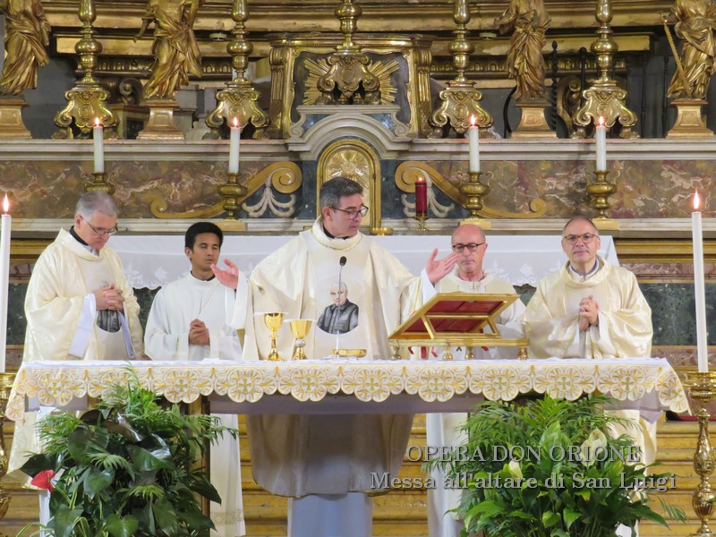 Il 100° anniversario della Messa all'altare di San Luigi -  24794