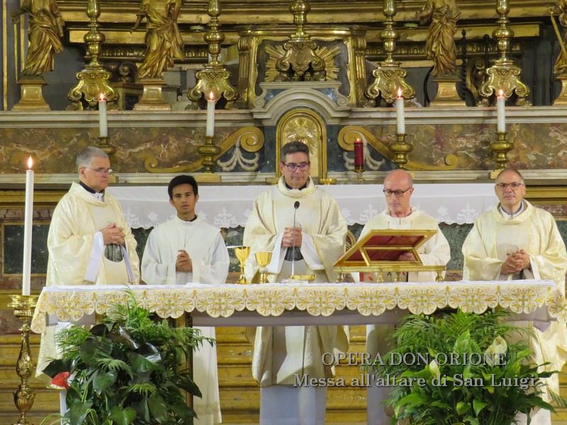 Il 100° anniversario della Messa all'altare di San Luigi -  24795