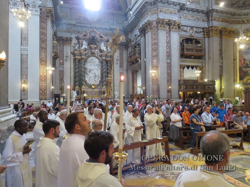 Il 100° anniversario della Messa all'altare di San Luigi -  24803