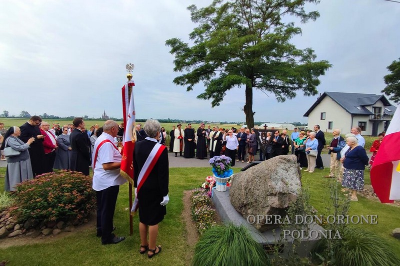 Polonia: A Zduny celebrato il 25° della beatificazione di Don Francesco Drzewiecki -  24809