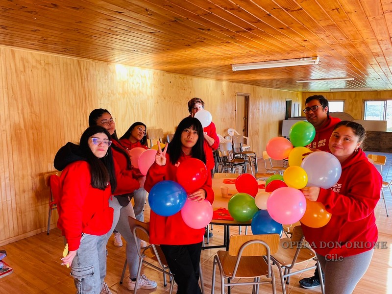 Cile: Due religiosi orionini partecipano alle missioni di solidarietà del Duoc UC ad Algarrobo -  25008