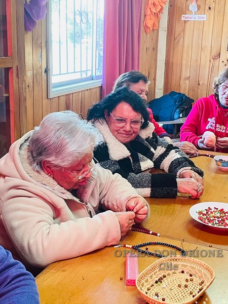 Cile: Due religiosi orionini partecipano alle missioni di solidarietà del Duoc UC ad Algarrobo -  25010