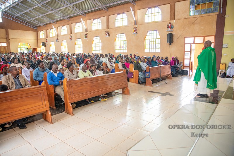 Kenya: Affidata agli orionini la parrocchia Santo Stefano a Kairi -  25023