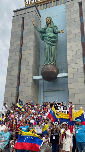 A Boston il Santuario “Madonna Regina dell'Universo” accoglie la comunità venezuelana  -  25034