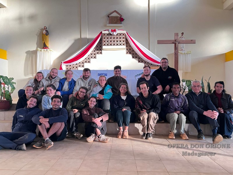 Madagascar: A Miandrarivo inaugurata la chiesa intitolata a Sant'Agostino -  25051