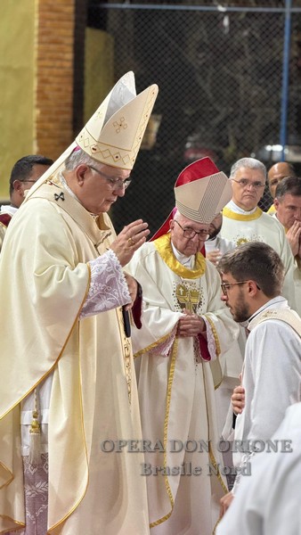 Brasile Nord: A Niterói l'ordinazione sacerdotale di Henrique Fortes de Almeida Francioni Gama -  25073