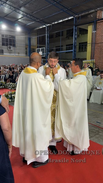 Brasile Nord: A Niterói l'ordinazione sacerdotale di Henrique Fortes de Almeida Francioni Gama -  25076