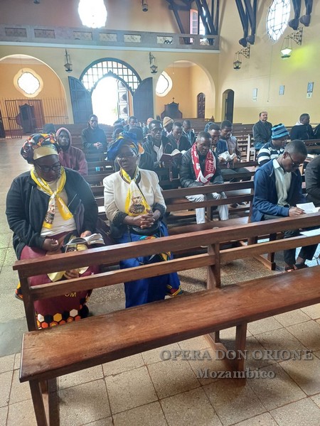 Mozambico: Famiglia Orionina in pellegrinaggio al Santuario di 