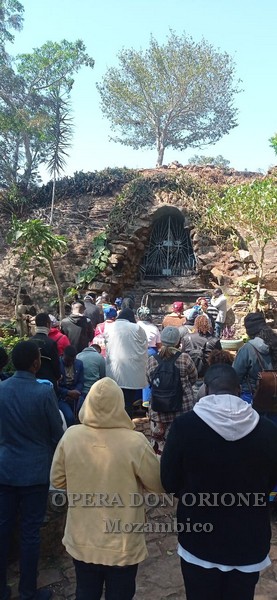 Mozambico: Famiglia Orionina in pellegrinaggio al Santuario di 