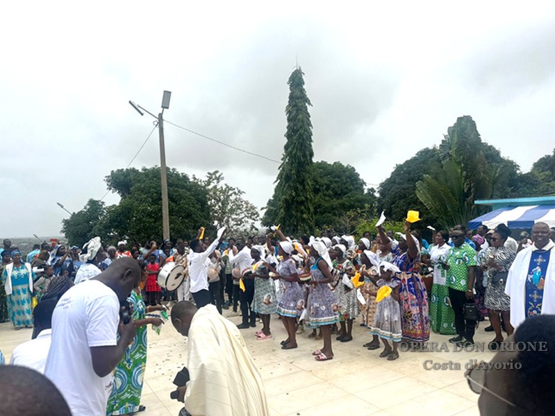 Costa d'Avorio: Celebrate a Bonoua la Solennità della Madonna della Guardia e le Professioni perpetue -  25166