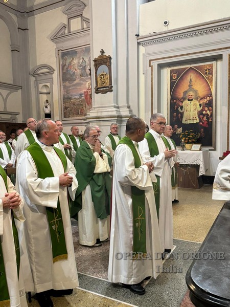 Chiamati a vivere la gratitudine. Sacerdoti orionini in pellegrinaggio al santuario di Casei Gerola -  25183
