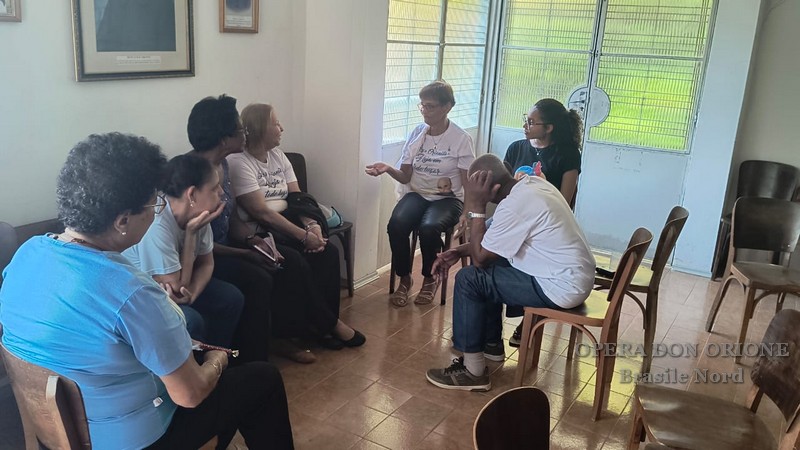 Brasile Nord: A Valença il XIX Ritiro regionale del Movimento Laicale Orionino  -  25236