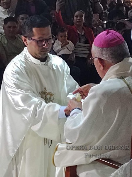 Paraguay: A Ñeembucú l'ordinazione sacerdotale del diacono Humberto José Ruíz Díaz Riveros -  25276